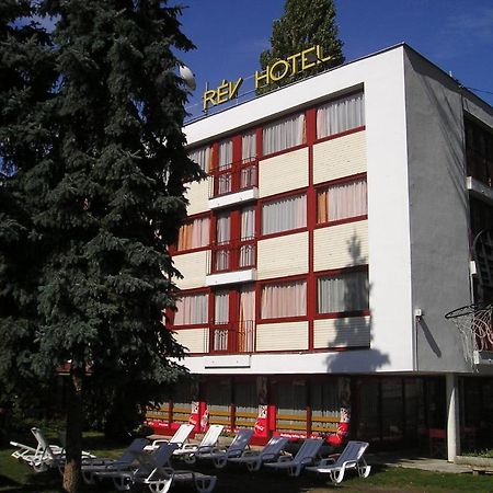 Rev Szallo Balaton Hotel Szántód Екстериор снимка